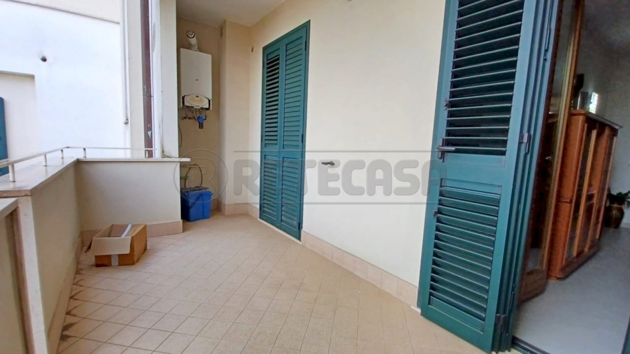 2.jpg - Appartamento Via Padre Colombano, Capodrise - foto 2