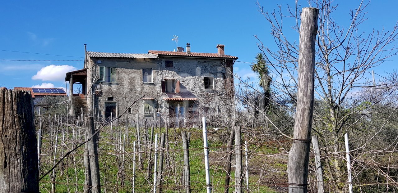 VE252_rustico in vendita con terreno - Rustic Vezzano Ligure - photo 1