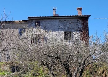 VE252_terreno con rustico in pietra - Rustico Vezzano Ligure - foto 3