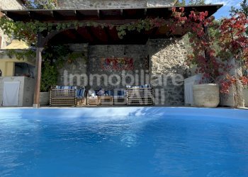 IN293_villa bifamiliare con piscina e giardino  (3 - Casa indipendente Villa Località 21, Bolano - foto 10