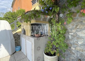 IN293_villa bifamiliare con piscina e giardino  (8 - Casa indipendente Villa Località 21, Bolano - foto 28