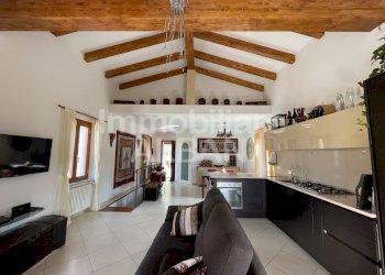 IN293_villa bifamiliare con piscina e giardino  (2 - Casa indipendente Villa Località 21, Bolano - foto 13