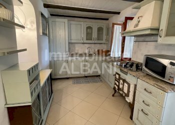 IN293_villa bifamiliare con piscina e giardino  (1 - Casa indipendente Villa Località 21, Bolano - foto 22