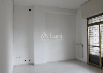 IMG_6294.JPG - Locale Commerciale Arcola - foto 5