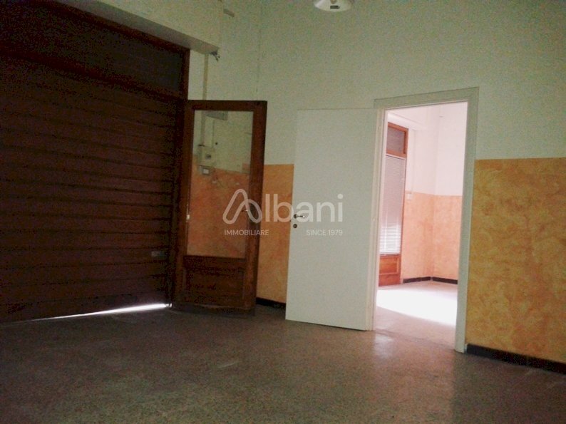 20141205_105353.jpg - Locale Commerciale Arcola - foto 3