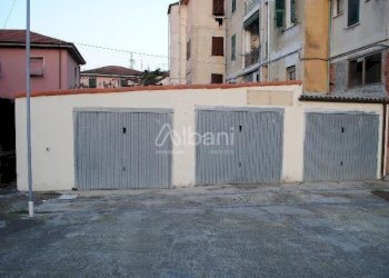 FC102_VENDITA_BOX_PRATI_LASPEZIA - Box Vezzano Ligure - foto 1