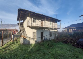 Casa indipendente Via Comba Gambasca, 24, Sanfront - foto 1