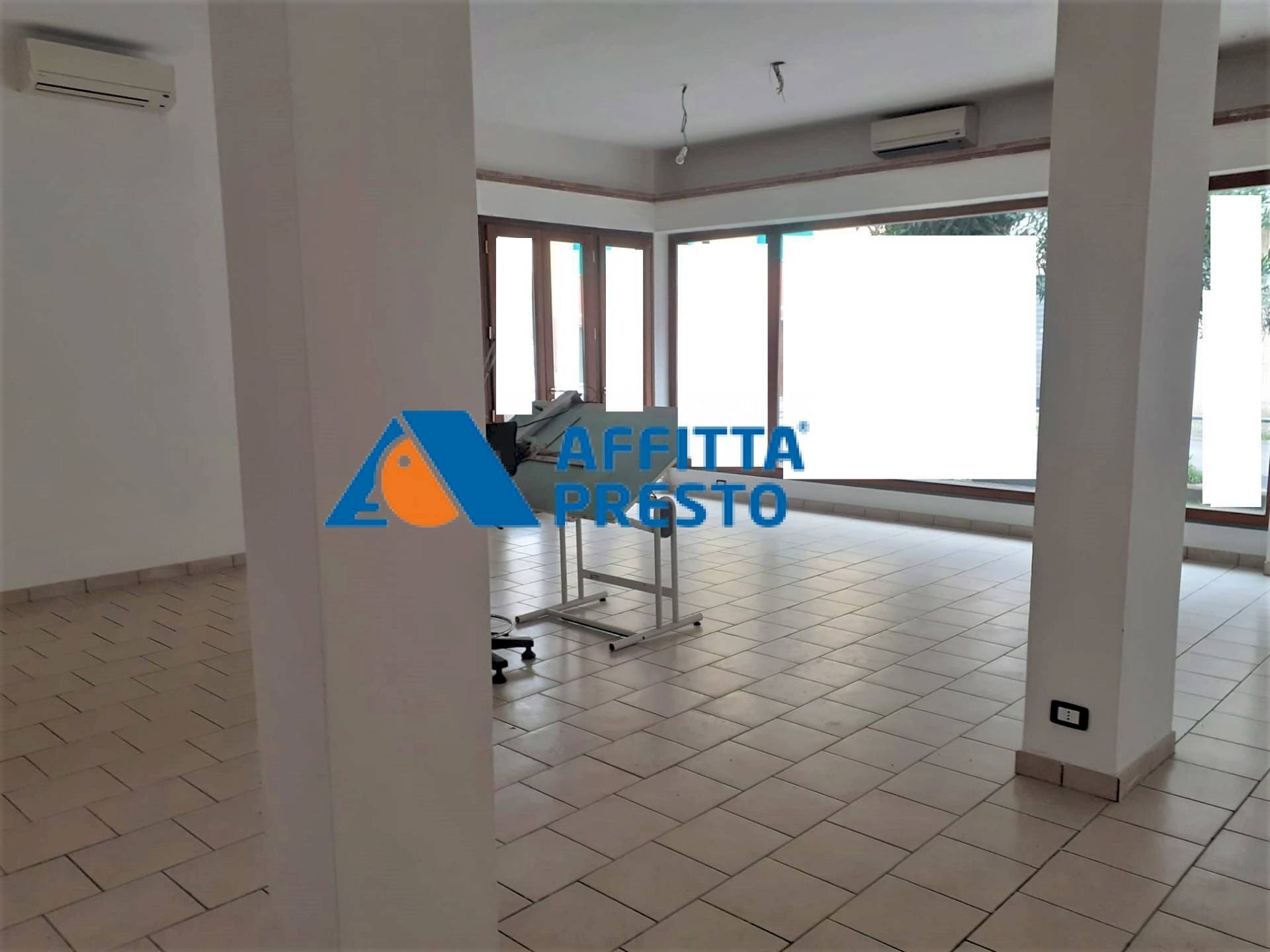 Attività Commerciale Via Aurelia, Viareggio - foto 3