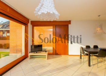 10001-10005.jpg - Villa a Schiera Via Bienate 4, Busto Arsizio - foto 5