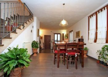 6.jpg - Townhouse Via Campicucciolivia di campicuccioli, Pelago - photo 5