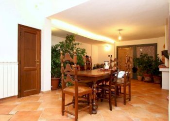 10.jpg - Townhouse Via Campicucciolivia di campicuccioli, Pelago - photo 9