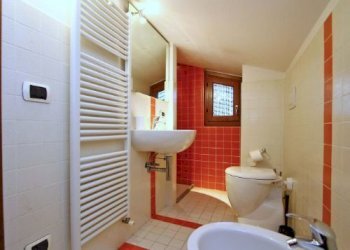 19.jpg - Townhouse Via Campicucciolivia di campicuccioli, Pelago - photo 17