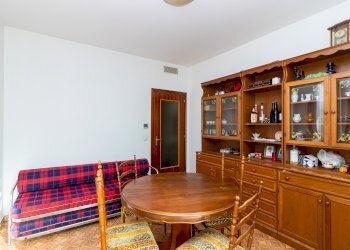 Appartamento via IV Novembre, 106, Pradleves - foto 6