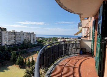 balconata appartamento via delle campanule quarto - Appartamento Via delle Campanule 116, Genova (zona Quarto) - foto 1