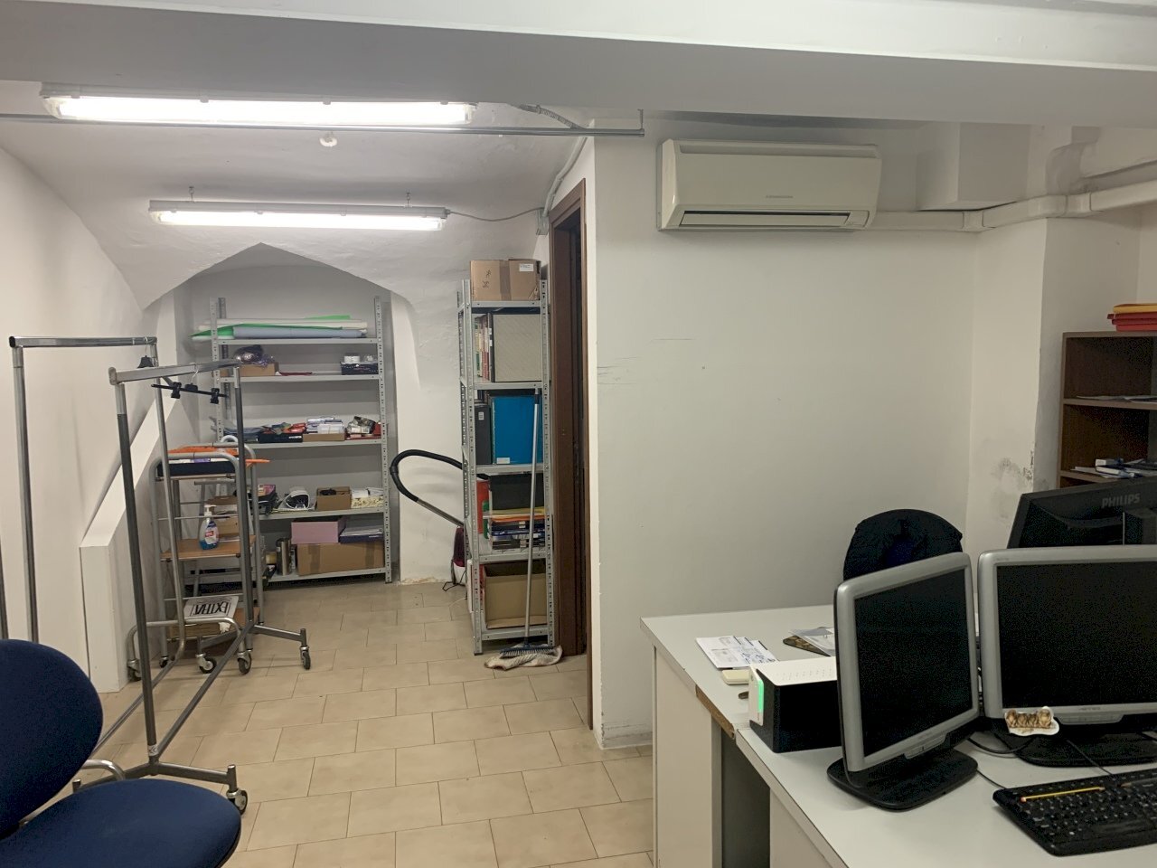 retro - Commercial Premises Reggio nell'Emilia - photo 2