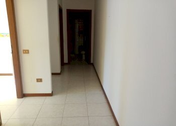 IMG_20211014_100448.jpg - Appartamento Via del Rivo 38, Terni - foto 13