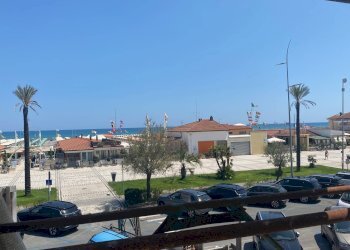 Quadrilocale piazza lemmetti, Camaiore - foto 1