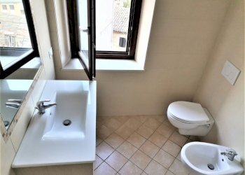 20 RIPATRANSONE - Centro storico casa del 1940 ris - Casa indipendente Ripatransone - foto 21