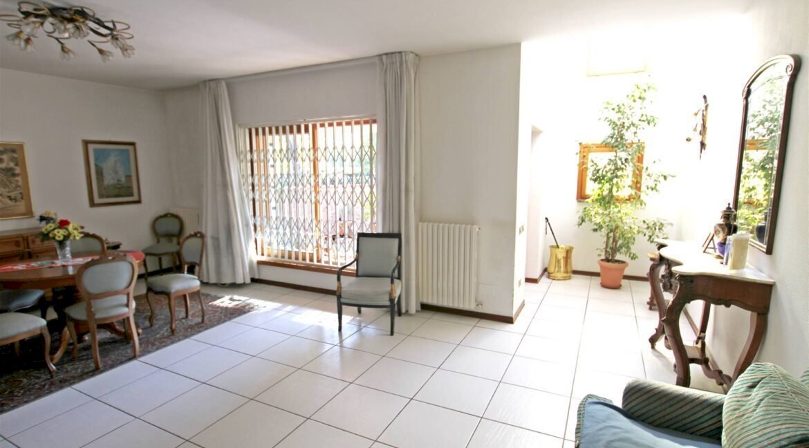 2.jpg - Terraced Villa SS3 1240, Terni - photo 2