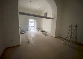 1.jpg - Locale Commerciale Via Fulvio Renella 37, Caserta - foto 2