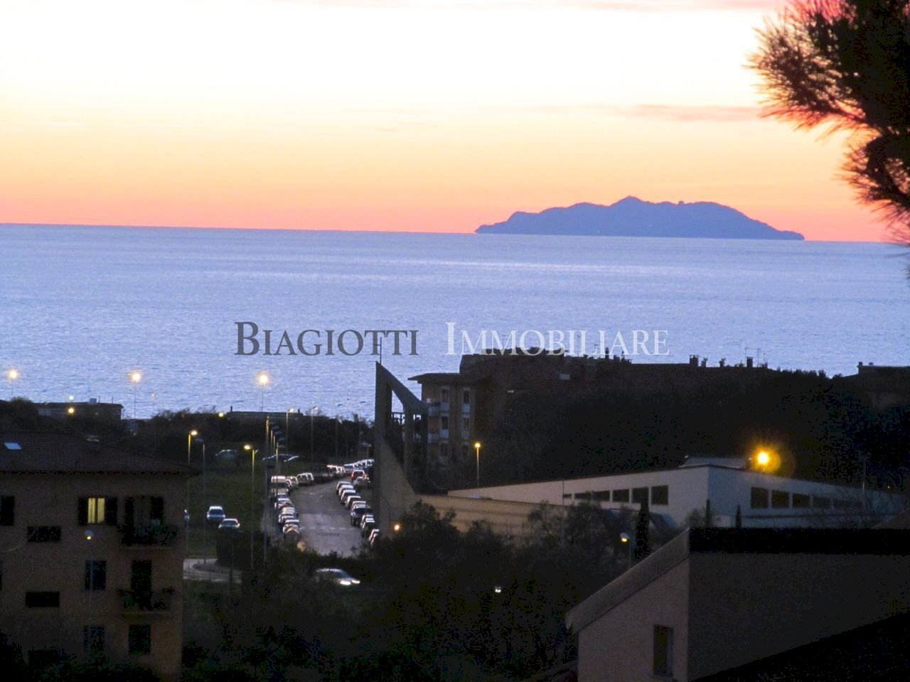 1260.jpg - Villa Livorno - foto 2