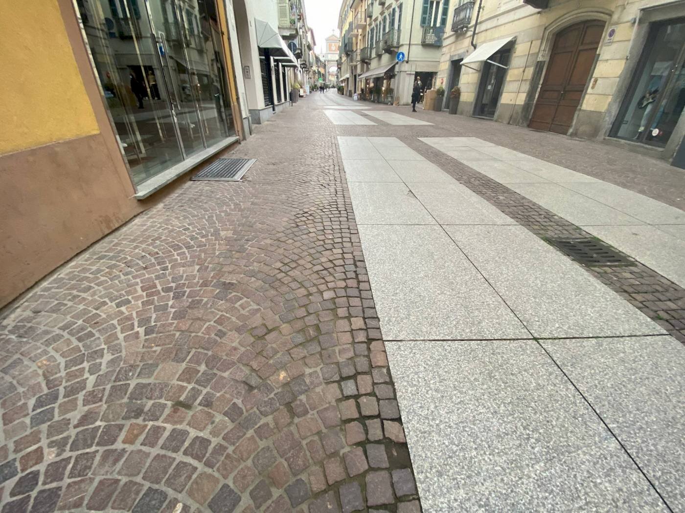 Abbigliamento - Intimo via Vittorio Emanuele II, Chieri - foto 3