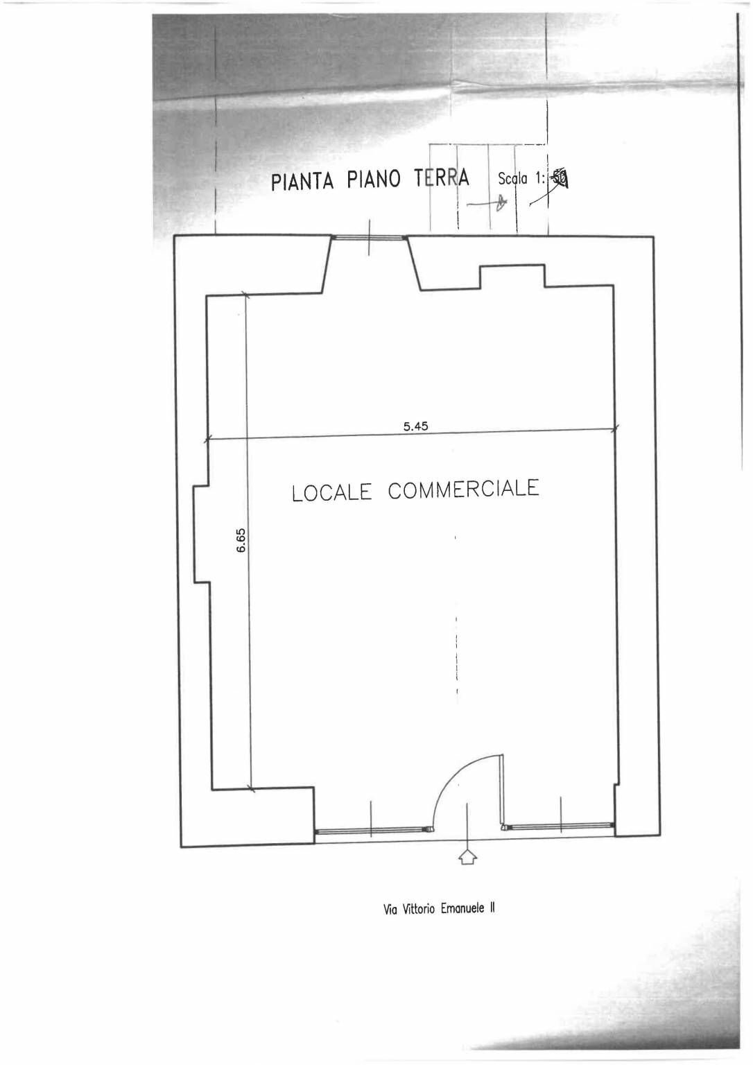 Abbigliamento - Intimo via Vittorio Emanuele II, Chieri - planimetria 1
