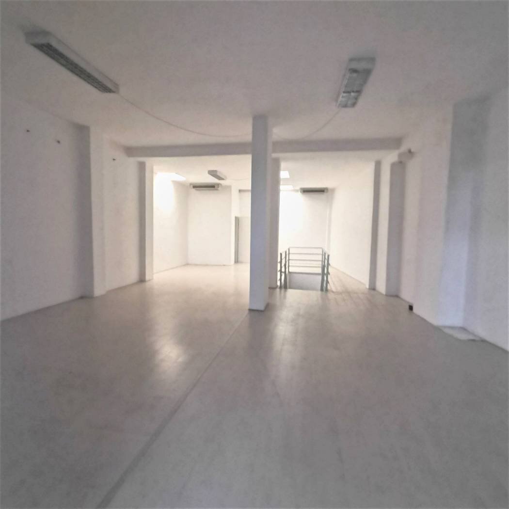 Negozio via Luigi Ranco, 7, Asti - foto 2