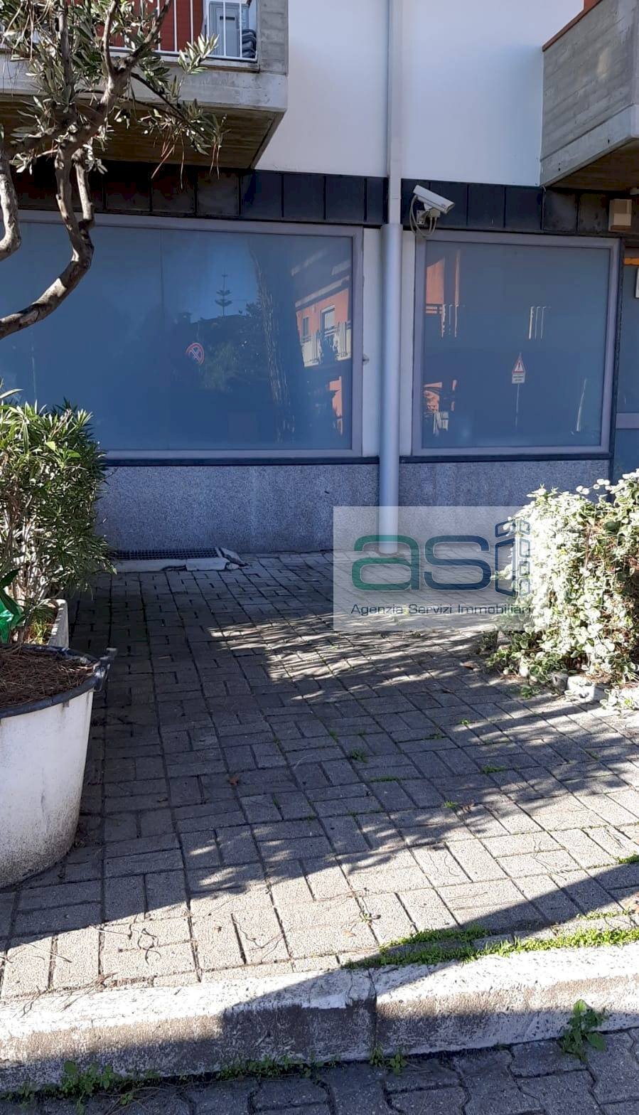 Locale Commerciale via dei navigatori, Martinsicuro - foto 1