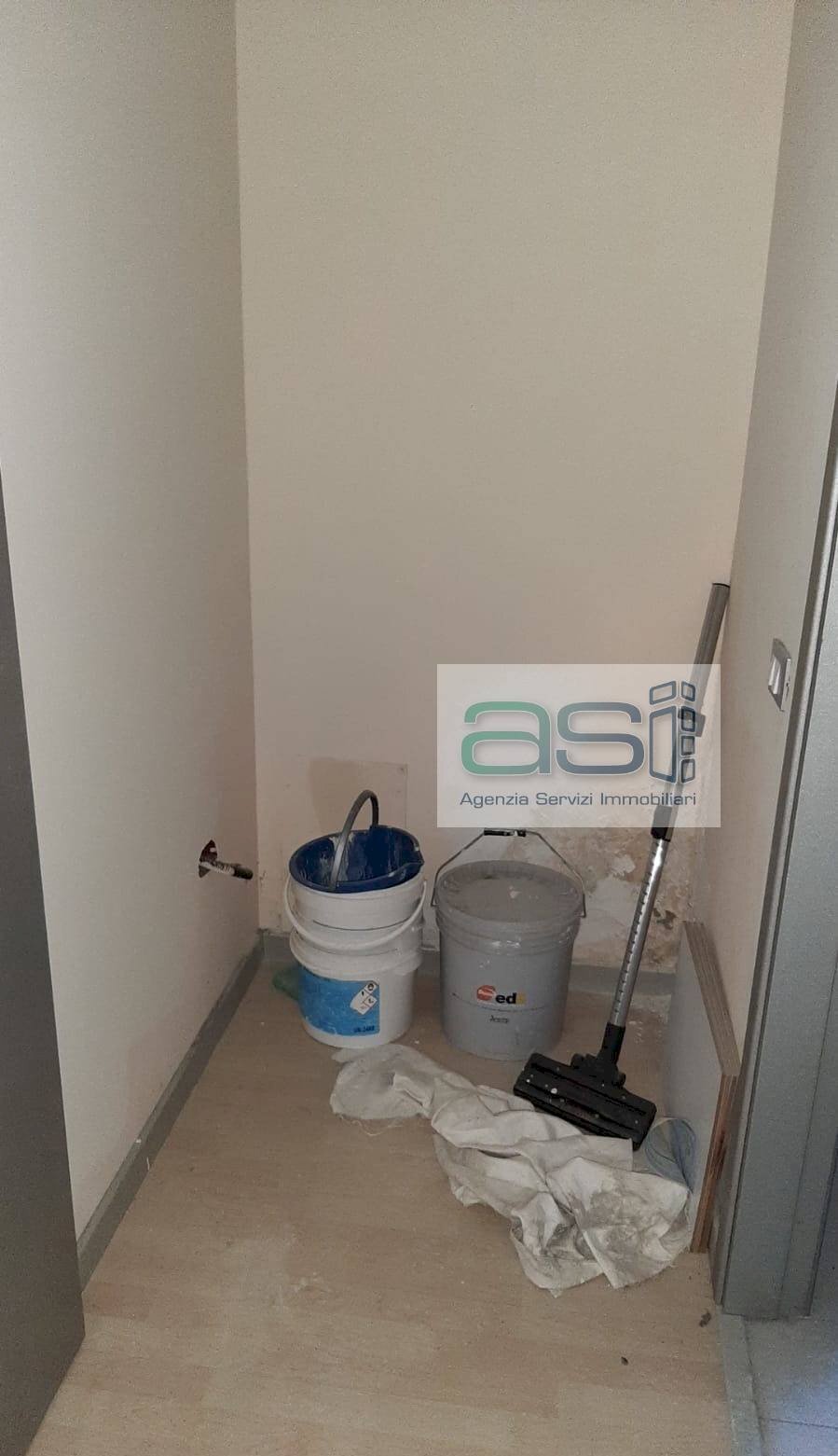 Locale Commerciale via dei navigatori, Martinsicuro - foto 3