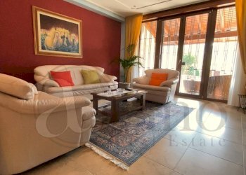 Villa Bifamiliare Via Spineto, Atina - foto 2