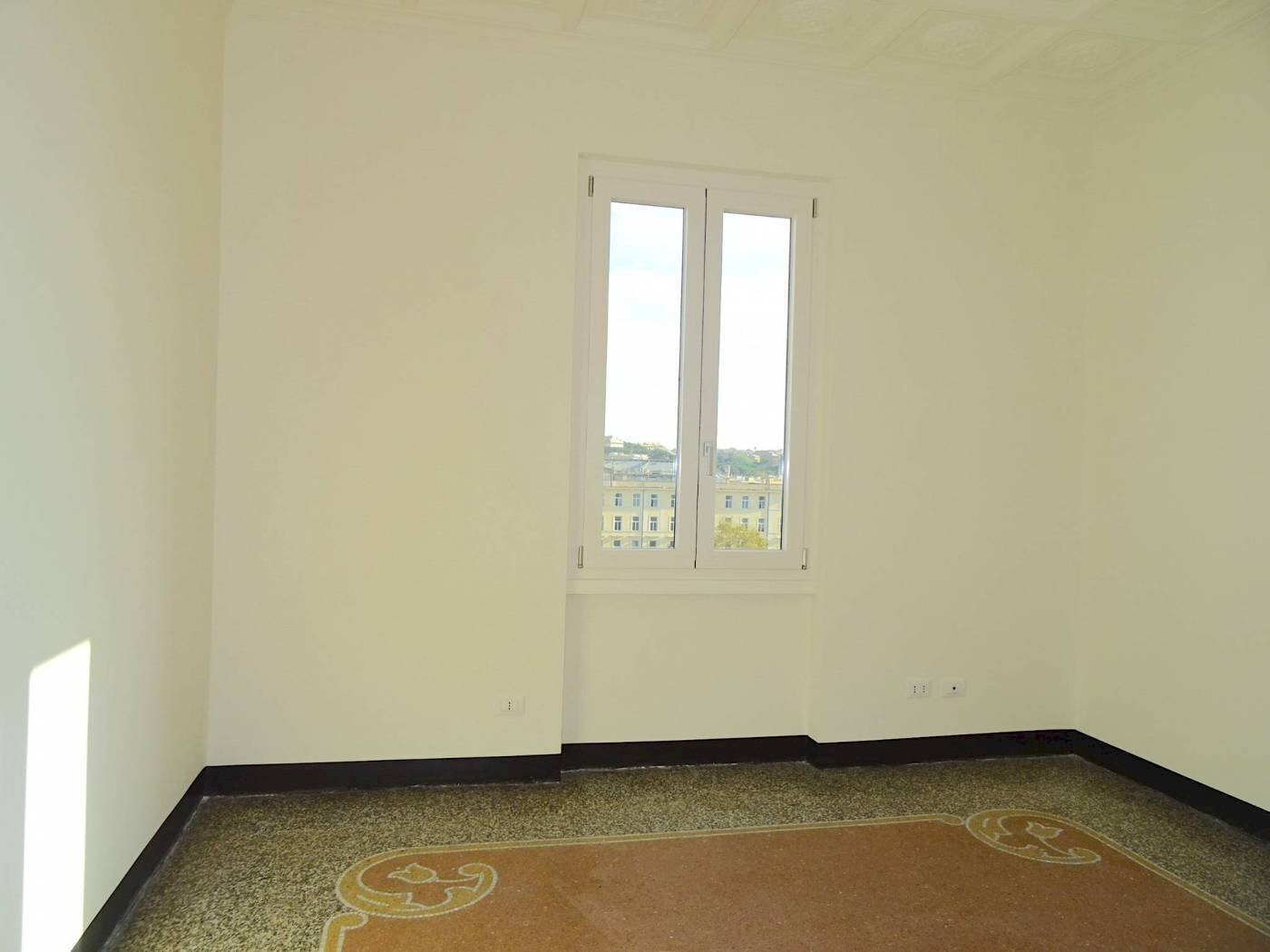 STANZA - Quadrilocale corso Monte Grappa, Genova - foto 2