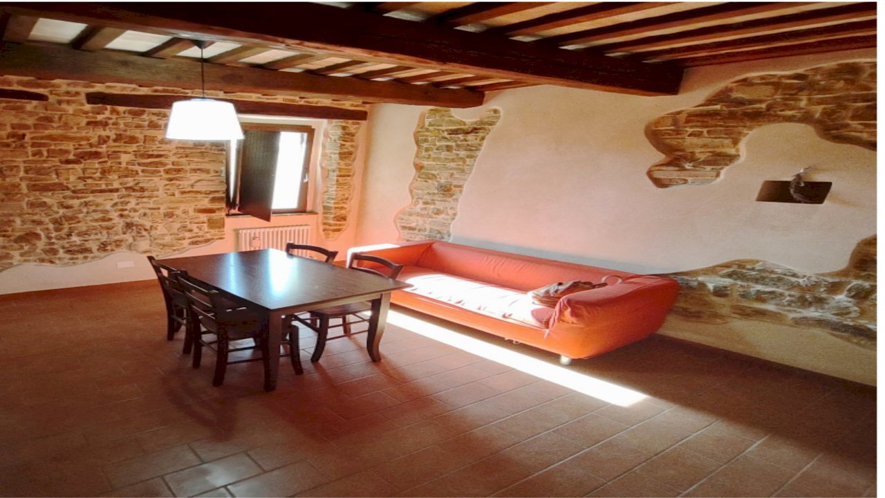 Sala pranzo - Casa indipendente Cupramontana - foto 3