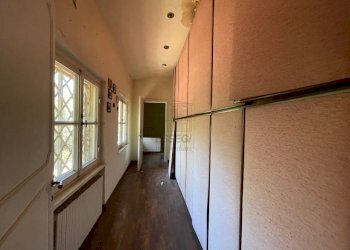 CASA COLONICA IN VENDITA A LUCCA (13).jpg - Villa Via Vecchia Pesciatina in Gragnano, Lucca - foto 16