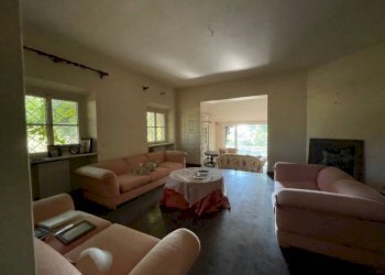 CASA COLONICA IN VENDITA A LUCCA (25).jpg - Villa Via Vecchia Pesciatina in Gragnano, Lucca - foto 22