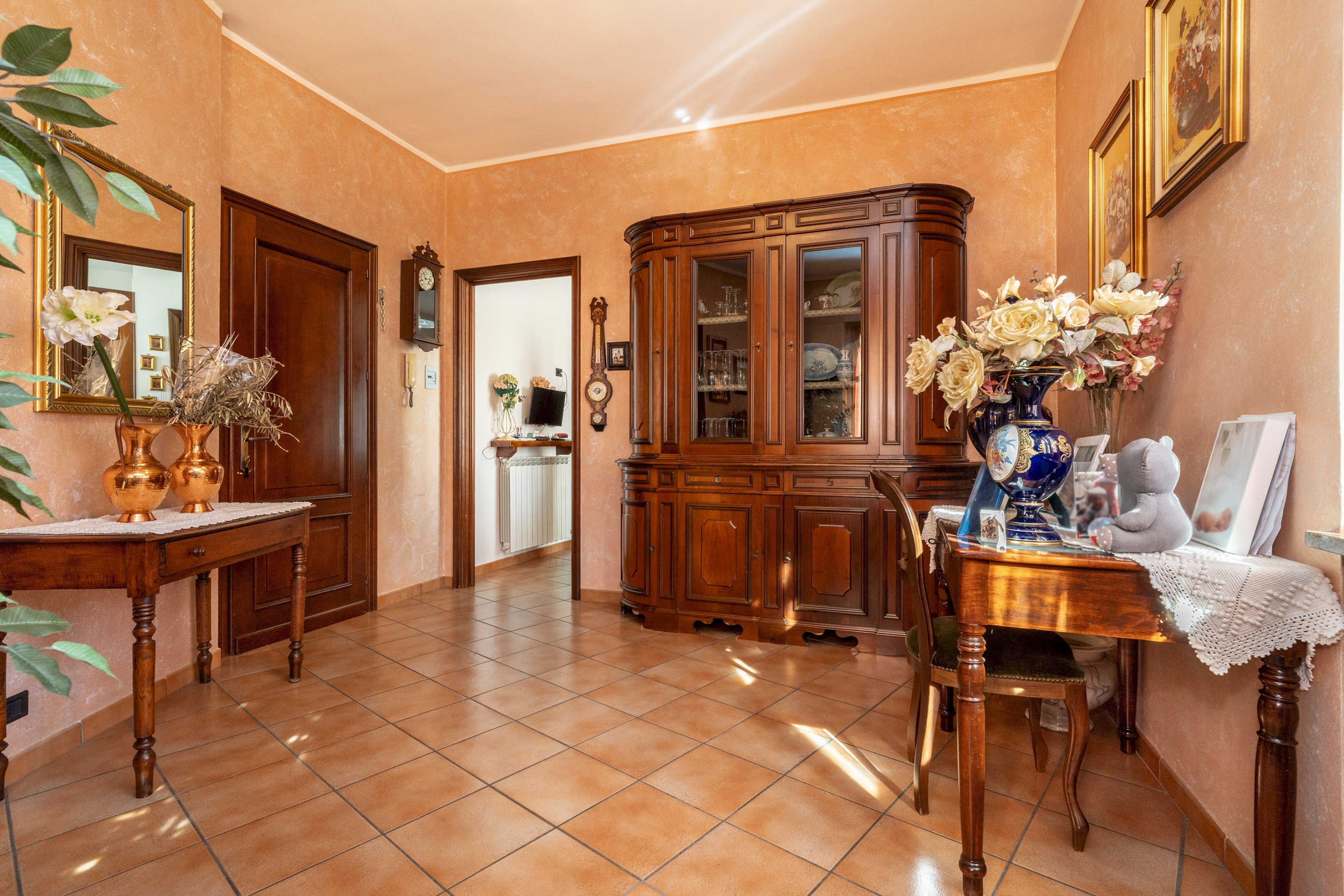 soggiorno - Appartamento Corso Re Umberto, 16, Verzuolo - foto 2