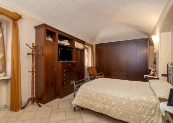 prima camera da letto - Appartamento Corso Re Umberto, 16, Verzuolo - foto 22