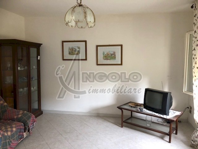 soggiorno - Casa indipendente Stienta - foto 3