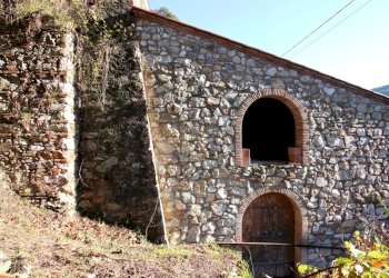 rudere da ristrutturare vendesi lucca.JPG - Casale Lucca - foto 4