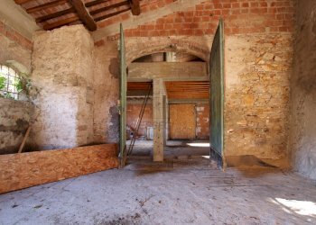 rudere da ristrutturare vendesi lucca.JPG - Casale Lucca - foto 14