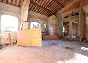 rudere da ristrutturare vendesi lucca.JPG - Casale Lucca - foto 17