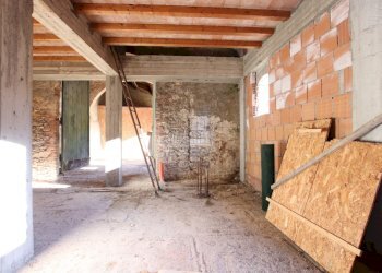 rudere da ristrutturare vendesi lucca.JPG - Casale Lucca - foto 22