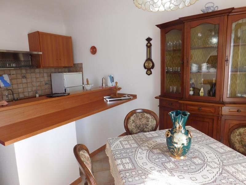 Three-room apartment Savona (neighborhood Zinola) - photo 3