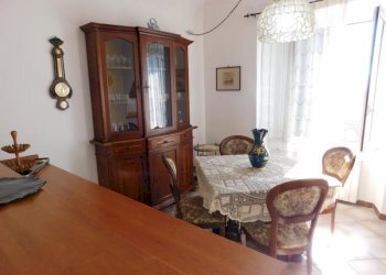 Three-room apartment Savona (neighborhood Zinola) - photo 5