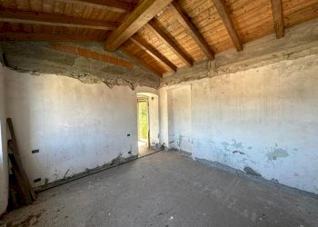 1.jpg - Casa semi indipendente Vezzano Ligure - foto 3