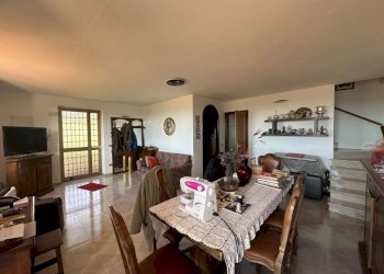 Casa indipendente Fosdinovo - foto 9