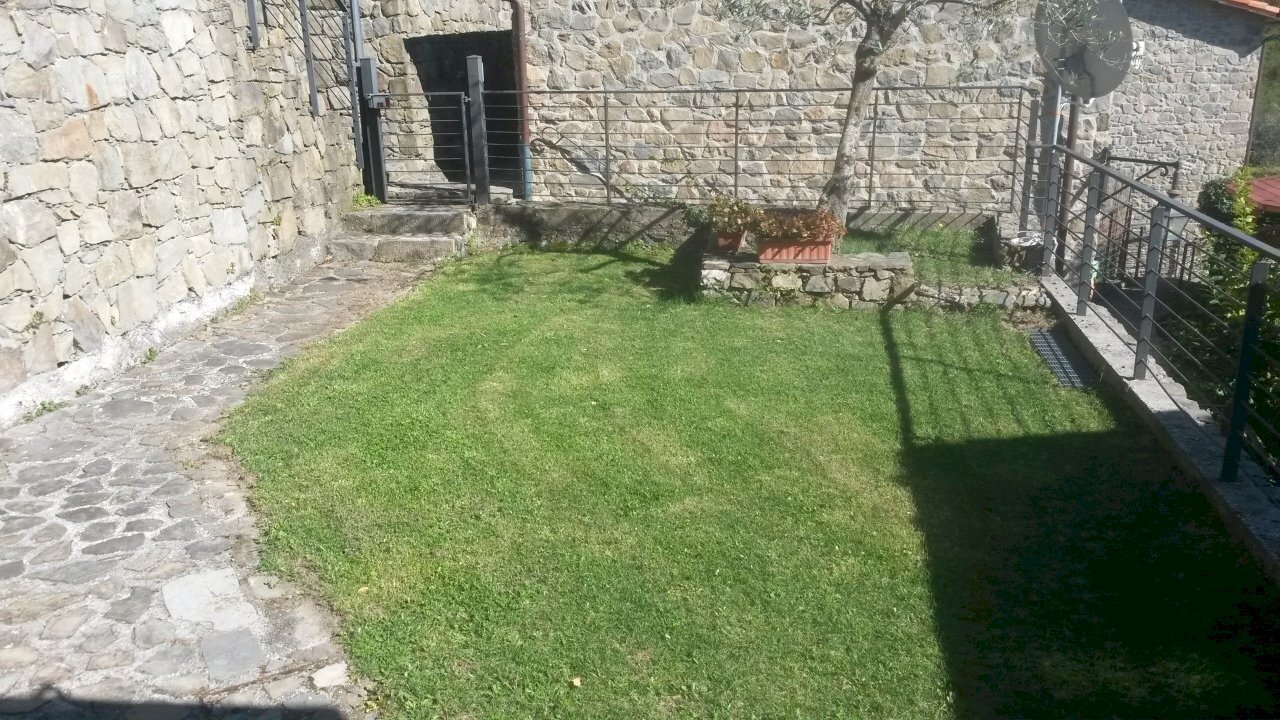 20160411_161758.jpg - Porzione di casa Fosdinovo - foto 3