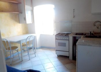 IMG_20150529_121432 (Small).jpg - Appartamento Piazza Matteotti 24, Vezzano Ligure - foto 5