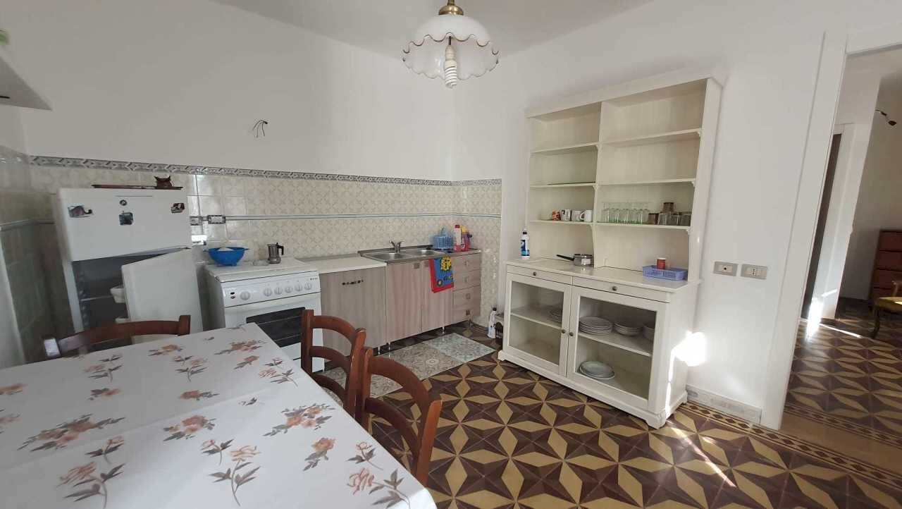 cucina.jpg - Casa semi indipendente Fosdinovo - foto 1