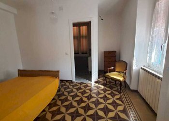 prima matrimoniale1.jpg - Casa semi indipendente Fosdinovo - foto 7
